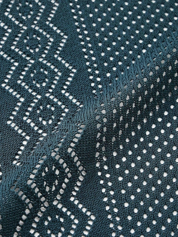 GU Global Knitted Shirt